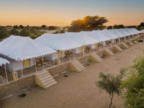 Heritage Juma Resort with swimming pool