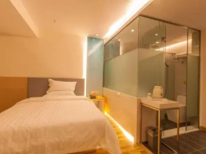 7 Days Inn Yunfu Jinshan Bus Intercharge Branch