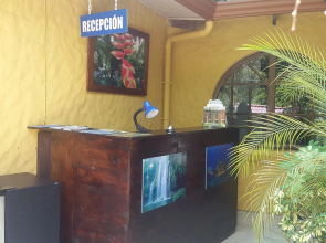 Hotel Colibri