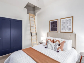 Cholla Chandler 5 Bedroom Home by Redawning