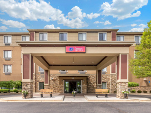 Comfort Suites Grand Rapids North