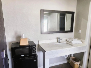 Travel Inn by OYO, Hwy 80 - Jackson