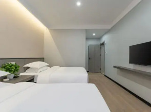 Siheyuan Bed and Breakfast