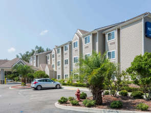 Microtel Inn & Suites by Wyndham Jacksonville Airport