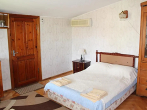 Hotel Queen