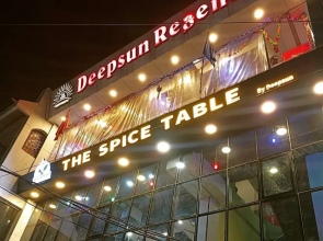 Deepsun Regency Hotel