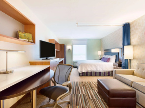 Home2 Suites by Hilton Fargo, ND