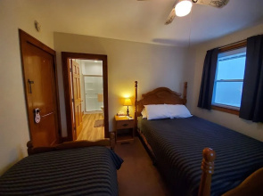 Lakewood Lodge