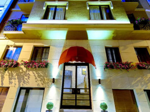 Walton Hotels Galata
