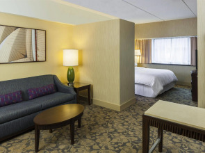 Sheraton Lincoln Harbor Hotel