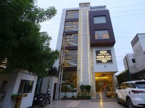 Hotel Gurveer Royal