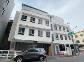 Lea's apartment B