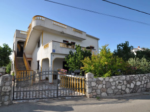 Apartment SaMa A1 Vrbnik, Island Krk