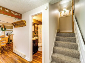 Hike, Sip & Stay Awhile! Sugar Mountain Getaway