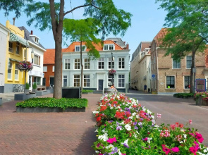 Beautiful Home in Heinkenszand With Outdoor Swimming Pool, Wifi and 3 Bedrooms