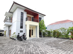 Reddoorz near Rumah Sakit Condong Catur
