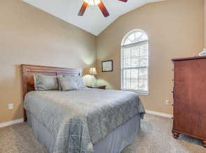 Walk to The Strip: Family-friendly Branson Home