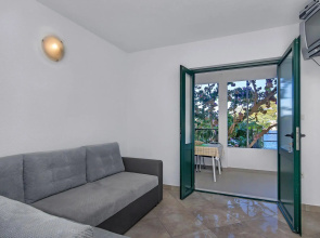 Nikola - 5 m From Beach - AB