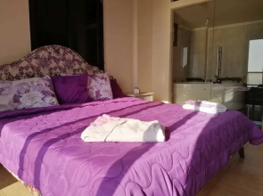 Quiet Comfy and Epic Seaview