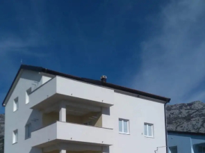 Apartment Villa Bijele Stijene