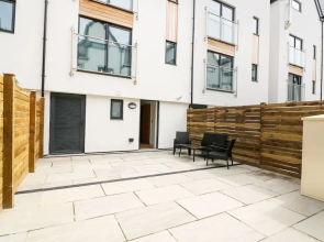 7 Ocean Gateway