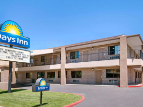 Days Inn by Wyndham Albuquerque West