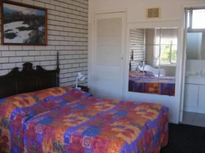 Colonial Lodge Motel Geelong