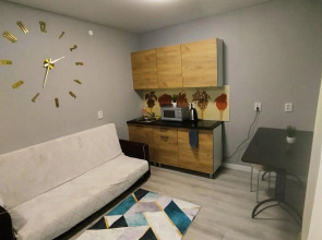 Небо на улице Монастырская