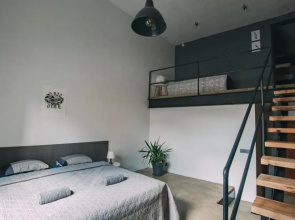 Old factory loft aprtment L39