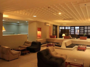 Sarra Hotel