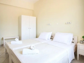 Konstantia Apartment- relax in beachfront