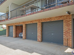 Pacific Pines Unit 6