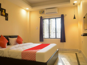 OYO Flagship 77464 The Greenstar Inn 3