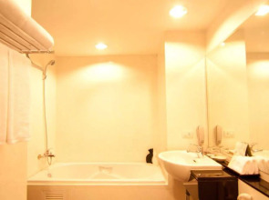 The Patra Hotel - Rama 9