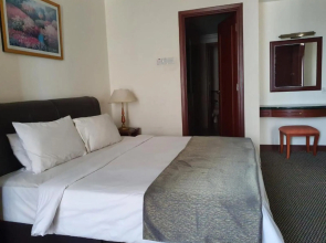 Moonlight Service Suite