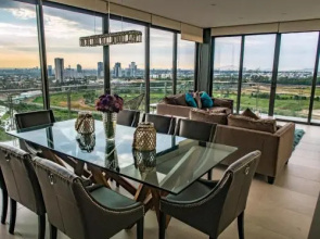 Torre Eleve - The Headquarters