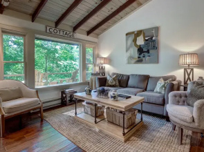 Mountain Laurel Tree House