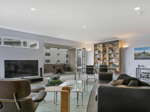 QV Executive Penthouse Parking - 782