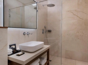 Herbert Samuel Opera Tel Aviv