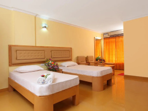 Rajavalasam Guruvayoor Lodgings