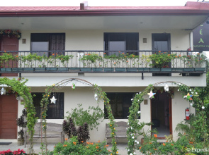 Lazea Tagaytay Inn