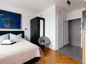 Kwiatowa Warsaw Apartment