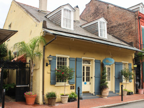 Hotel St. Pierre®, a French Quarter Inns® Hotel