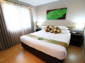 Broad Leaf Villas