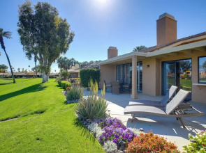 Golf Resort Getaway w/ Pool Access in Palm Desert