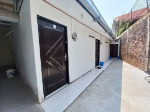 Hotel O Jm Guest House 2NearStasiun karawang