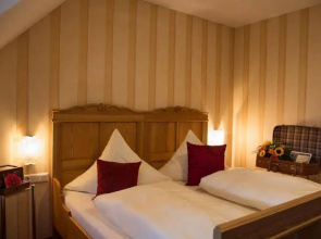 Landhotel-gasthof Grüner Baum