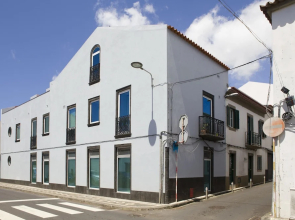 The Holy Cow Hostel & Suites