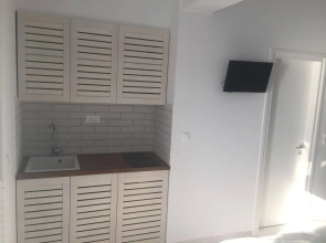 Ansi Apartments
