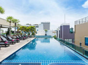 Sea Me Spring Too Hotel